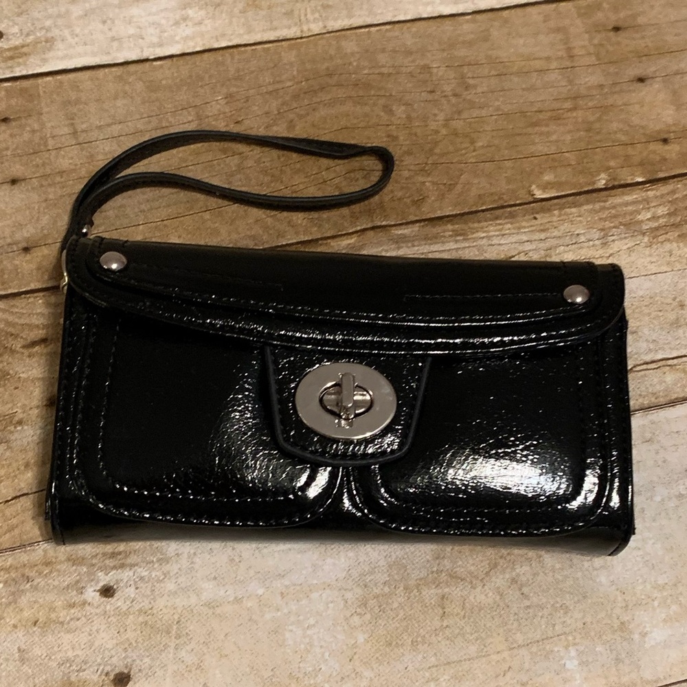 Black Wallet Wristlet Clutch Patten Leather EUC